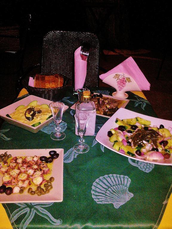 Porfyrousa Traditional Hotel Milopótamosz Kültér fotó